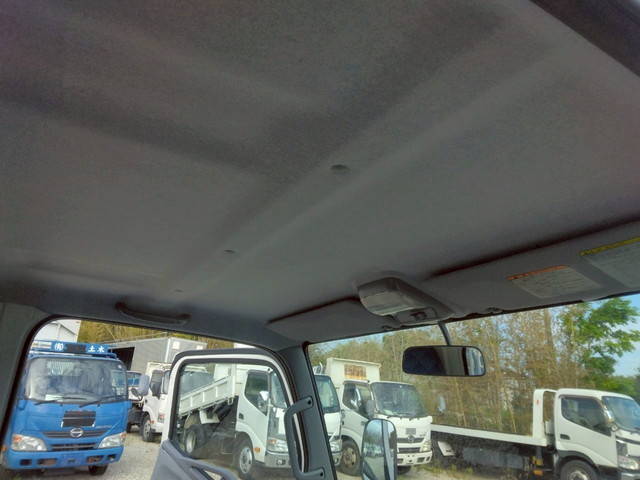 三菱ふそうキャンターダンプ小型（2t・3t）[写真30]