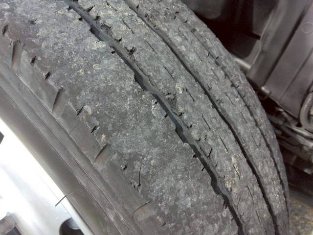 三菱ふそうキャンターダンプ小型（2t・3t）[写真38]