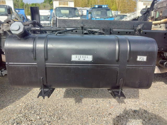 三菱ふそうキャンターダンプ小型（2t・3t）[写真40]