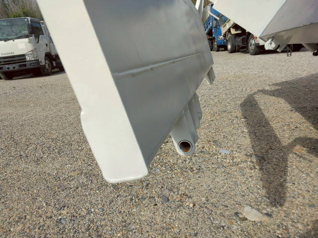 三菱ふそうキャンターダンプ小型（2t・3t）[写真09]