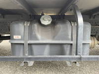 いすゞエルフアルミバン小型（2t・3t）[写真21]