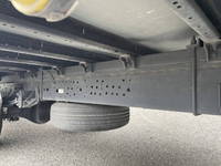 いすゞエルフアルミバン小型（2t・3t）[写真22]