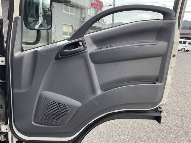いすゞエルフアルミバン小型（2t・3t）[写真29]