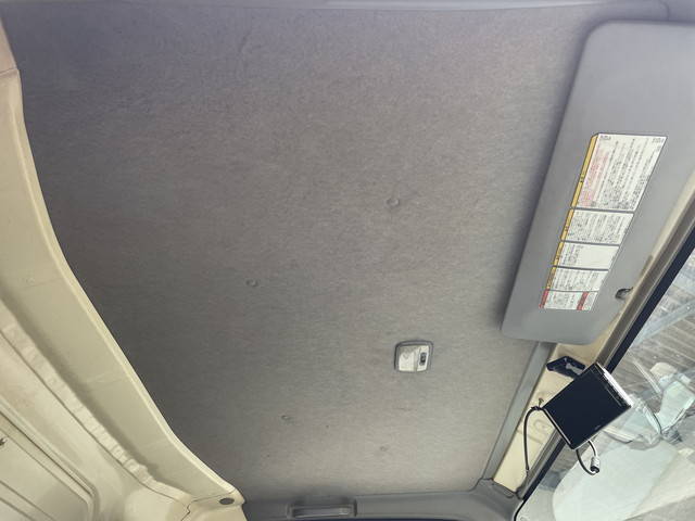 いすゞエルフアルミバン小型（2t・3t）[写真34]