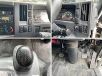 いすゞエルフアルミバン小型（2t・3t）[写真37]