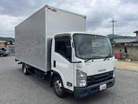 いすゞエルフアルミバン小型（2t・3t）[写真03]