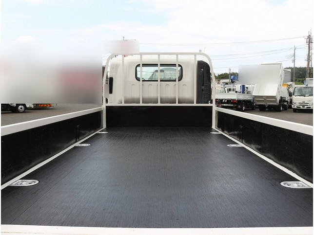 いすゞエルフ平ボディ小型（2t・3t）[写真11]