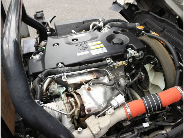 いすゞエルフ平ボディ小型（2t・3t）[写真21]