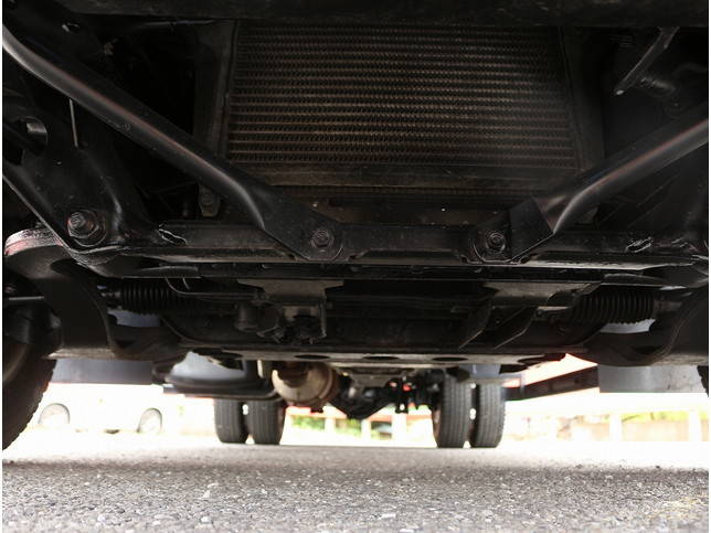 いすゞエルフ平ボディ小型（2t・3t）[写真22]