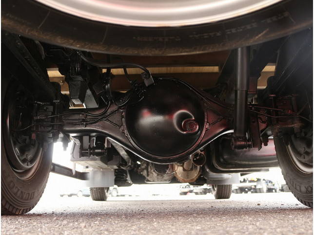 いすゞエルフ平ボディ小型（2t・3t）[写真25]