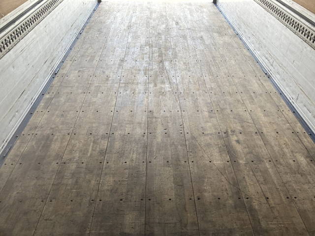 いすゞフォワードアルミウイング中型（4t）[写真15]