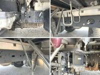 いすゞフォワードアルミウイング中型（4t）[写真23]