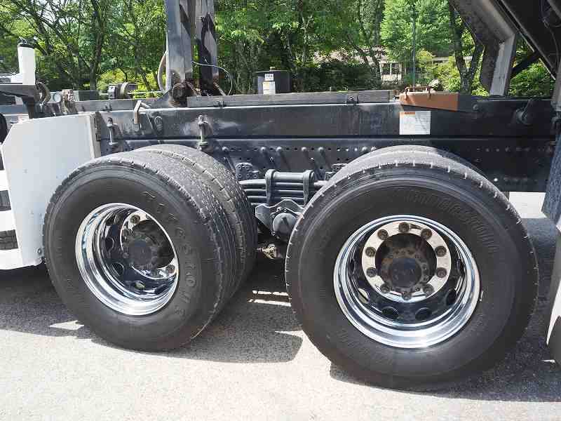 日野プロフィアダンプ大型（10t）[写真21]