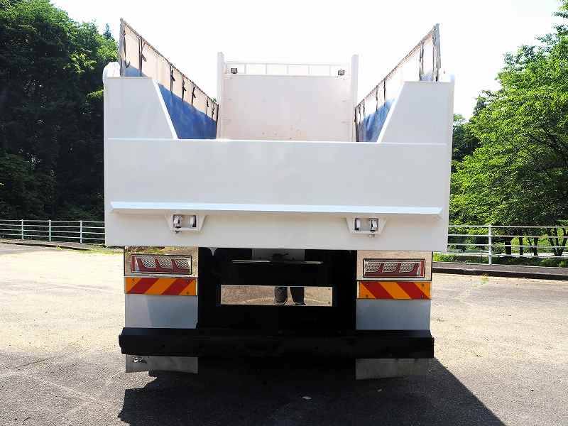 日野プロフィアダンプ大型（10t）[写真06]