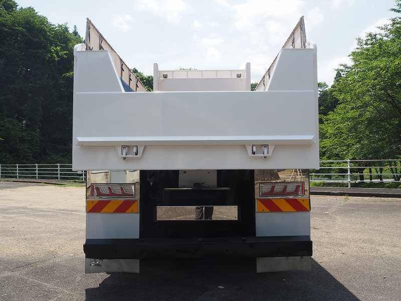 日野プロフィアダンプ大型（10t）[写真09]