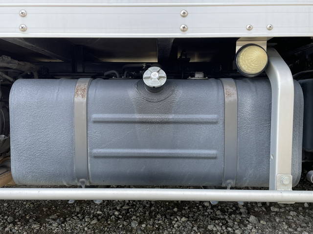 日野デュトロオープントップバン小型（2t・3t）[写真20]