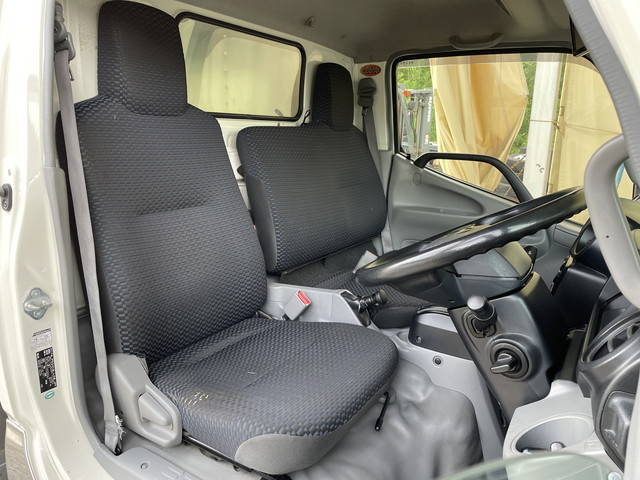 日野デュトロオープントップバン小型（2t・3t）[写真29]