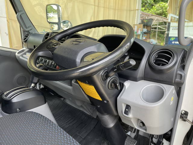 日野デュトロオープントップバン小型（2t・3t）[写真31]