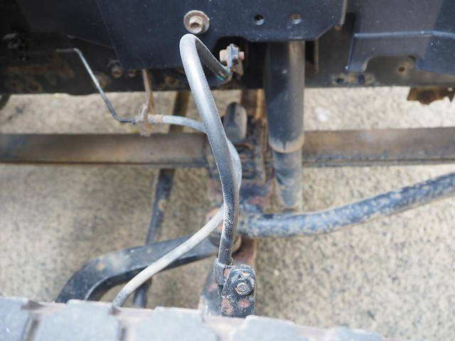 いすゞフォワードダンプ中型（4t）[写真12]