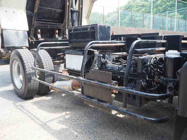 いすゞフォワードダンプ中型（4t）[写真13]