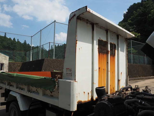 いすゞフォワードダンプ中型（4t）[写真30]