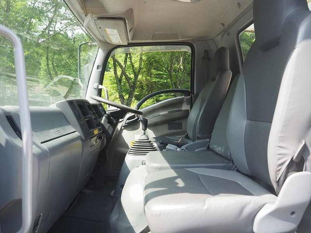 いすゞフォワードダンプ中型（4t）[写真36]