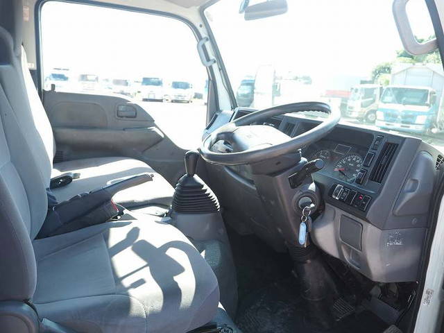 マツダタイタン平ボディ小型（2t・3t）[写真33]