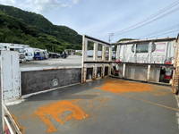 日産アトラス平ボディ小型（2t・3t）[写真12]