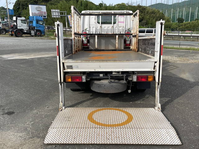 日産アトラス平ボディ小型（2t・3t）[写真14]