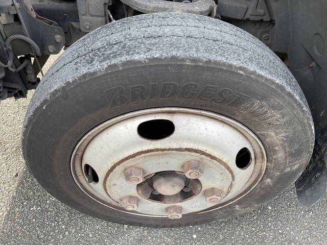 日産アトラス平ボディ小型（2t・3t）[写真18]