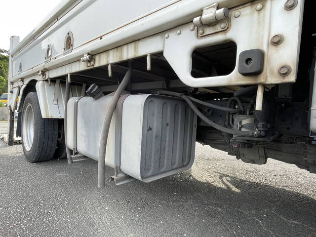 日産アトラス平ボディ小型（2t・3t）[写真21]