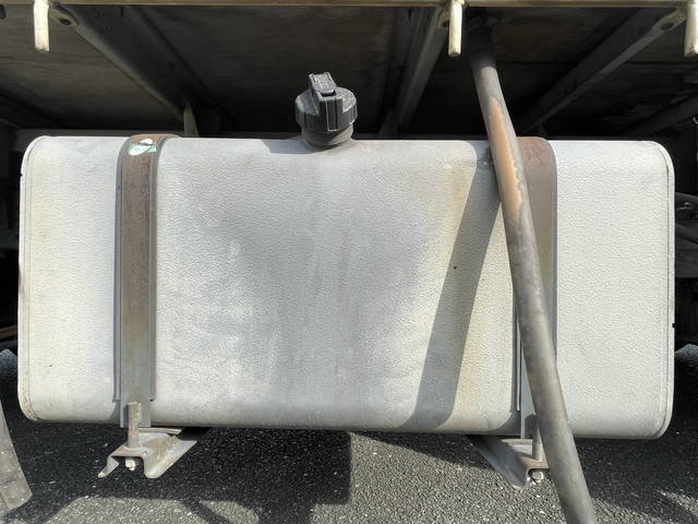 日産アトラス平ボディ小型（2t・3t）[写真23]