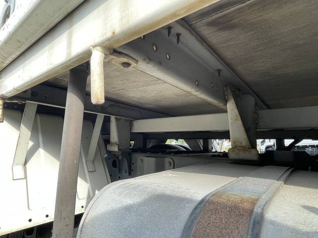 日産アトラス平ボディ小型（2t・3t）[写真25]