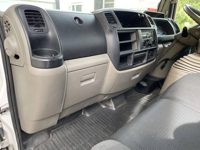 日産アトラス平ボディ小型（2t・3t）[写真33]