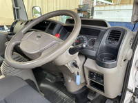 日産アトラス平ボディ小型（2t・3t）[写真35]