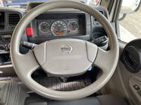 日産アトラス平ボディ小型（2t・3t）[写真37]