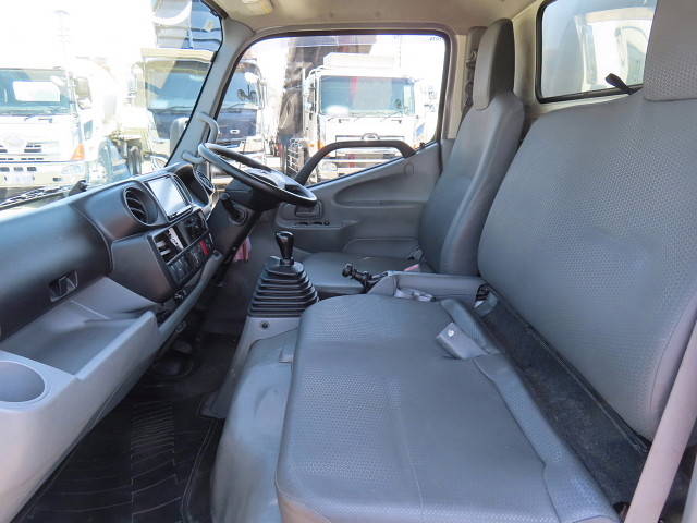 トヨタその他の車種アルミバン小型（2t・3t）[写真19]