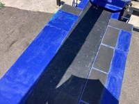 いすゞエルフ高所作業車小型（2t・3t）[写真12]