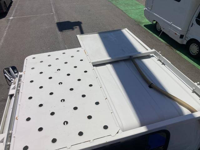 いすゞエルフ高所作業車小型（2t・3t）[写真23]