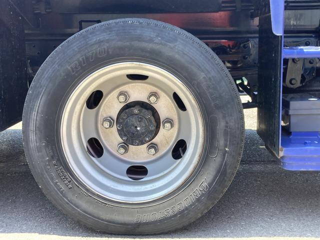 いすゞエルフ高所作業車小型（2t・3t）[写真24]