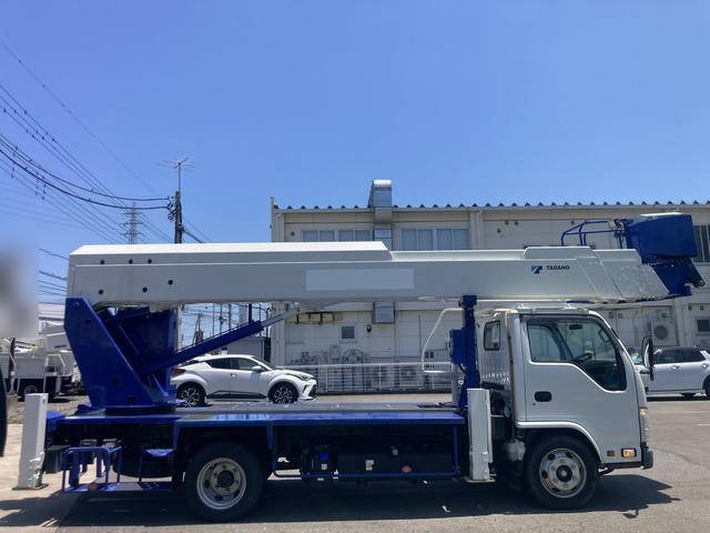 いすゞエルフ高所作業車小型（2t・3t）[写真03]