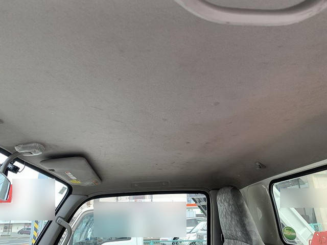 トヨタトヨエースクレーン3段小型（2t・3t）[写真11]