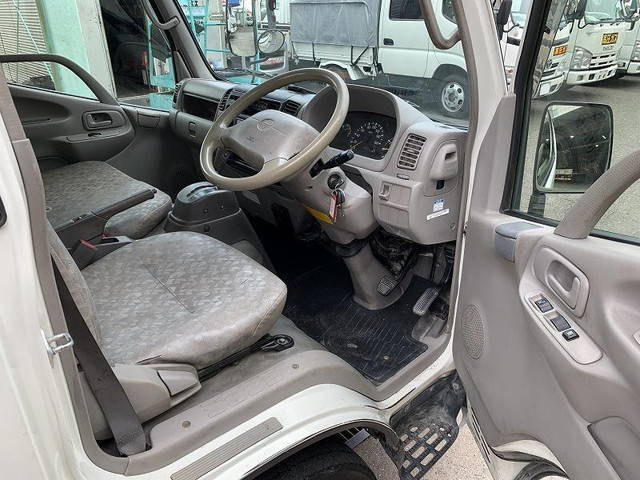 トヨタトヨエースクレーン3段小型（2t・3t）[写真14]