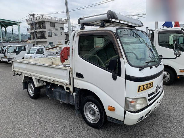 トヨタトヨエースクレーン3段小型（2t・3t）[写真03]