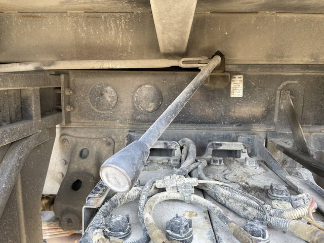 日野レンジャーダンプ増トン（6t・8t）[写真24]