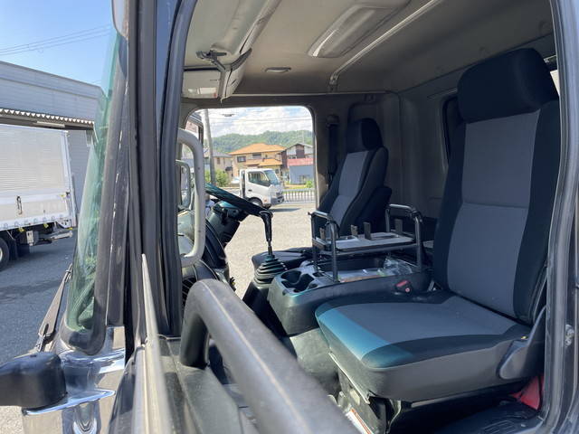 日野レンジャーダンプ増トン（6t・8t）[写真28]