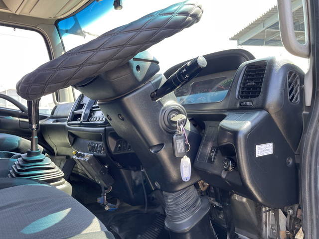 日野レンジャーダンプ増トン（6t・8t）[写真31]