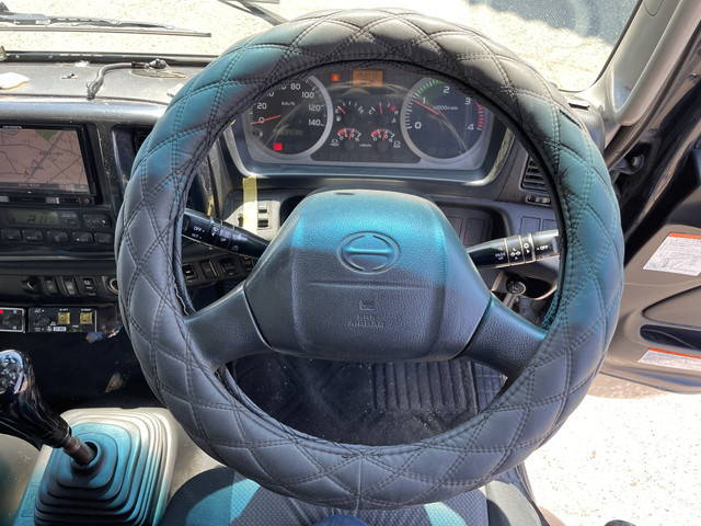 日野レンジャーダンプ増トン（6t・8t）[写真32]