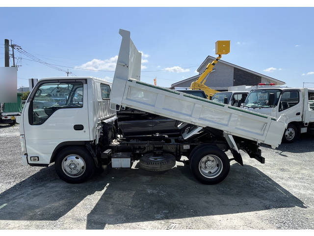 いすゞエルフダンプ小型（2t・3t）[写真12]