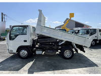 いすゞエルフダンプ小型（2t・3t）[写真13]